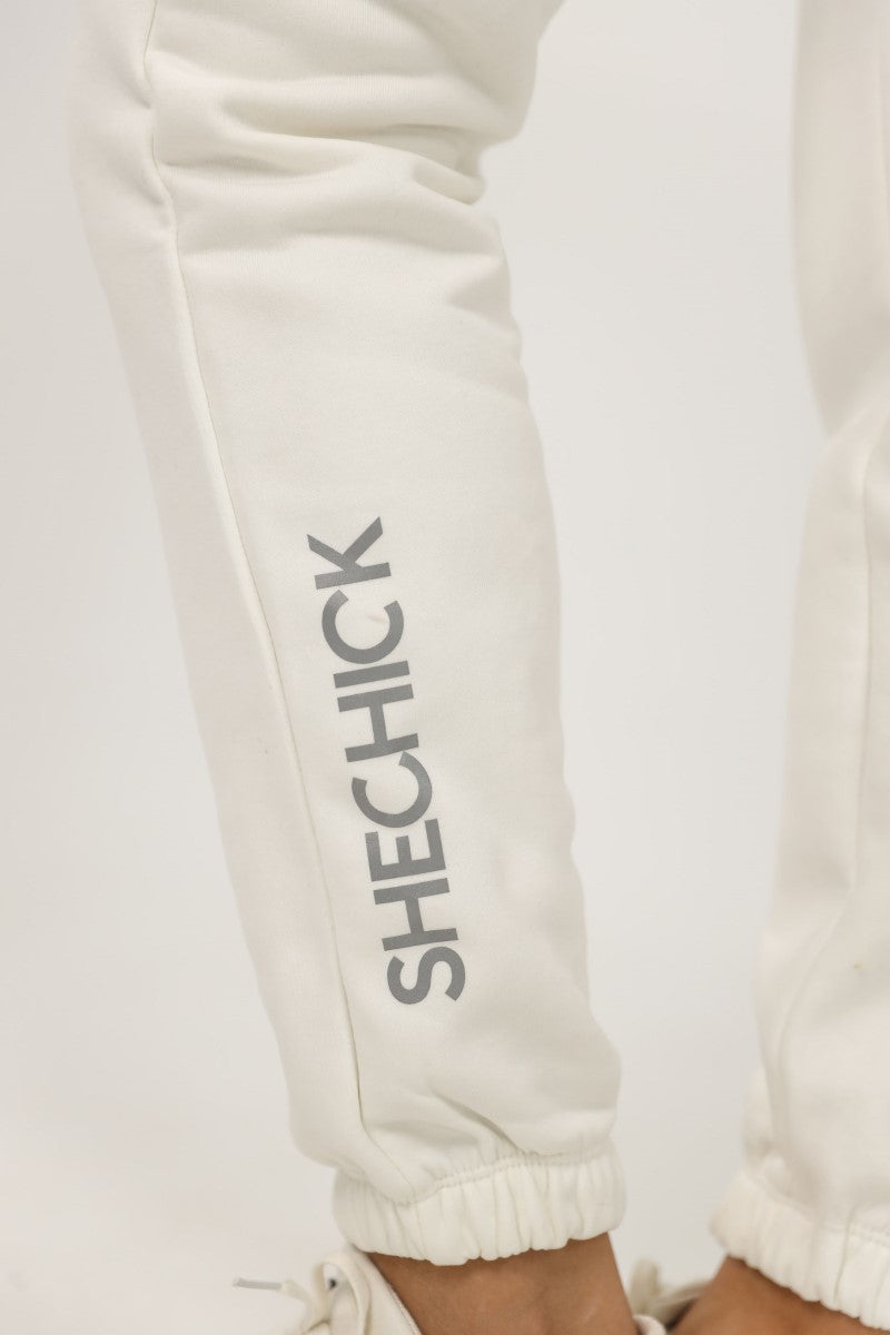 Shechick - Perfect Fit White Sweatpants