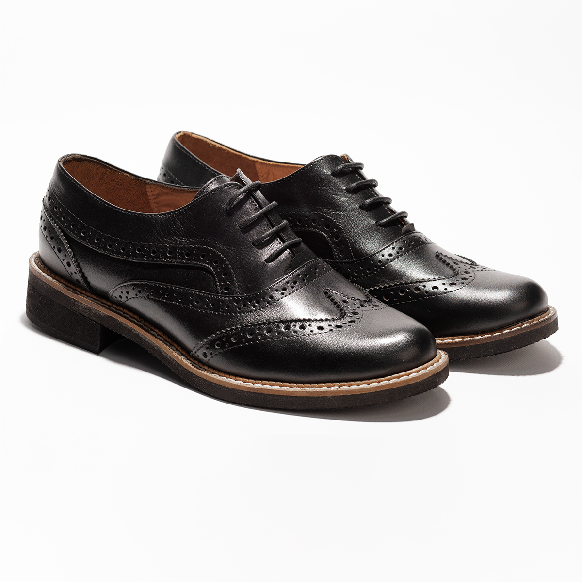 Tayree - THE Oxford Black