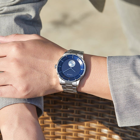 TRNDA STAINLESS STEEL TIMEPIECE - BOLD BLUE DIAL MEN'S WATCH FOR A TRENDSETTER'S STYLE