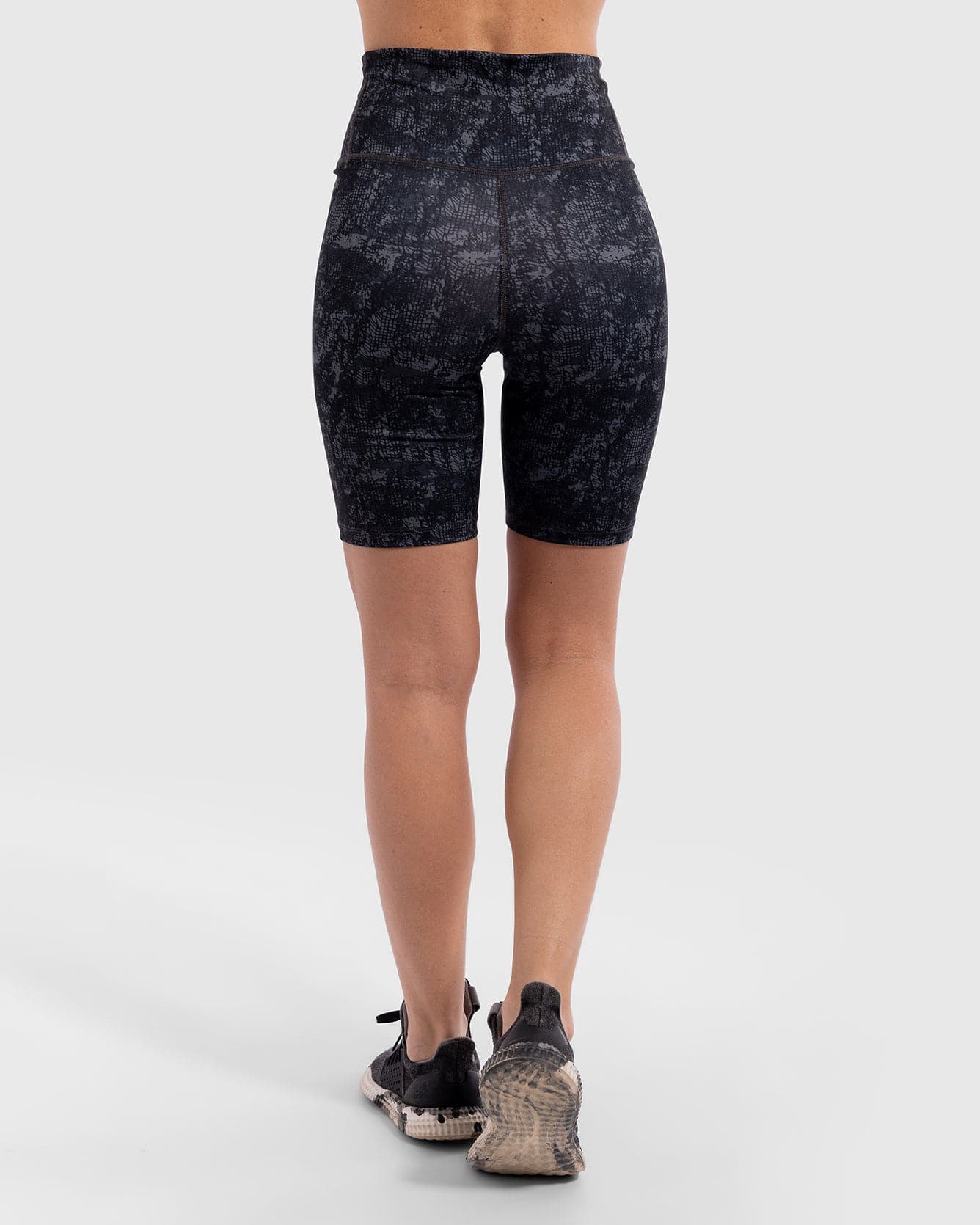Brushes Biker Short