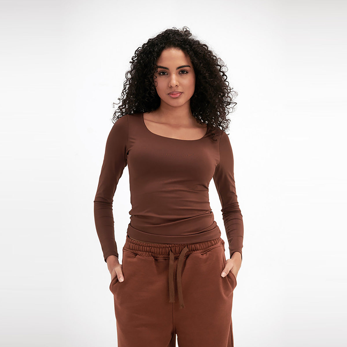 Virmo -  Seamless Scoop Neck Sculpt Long Sleeve for women