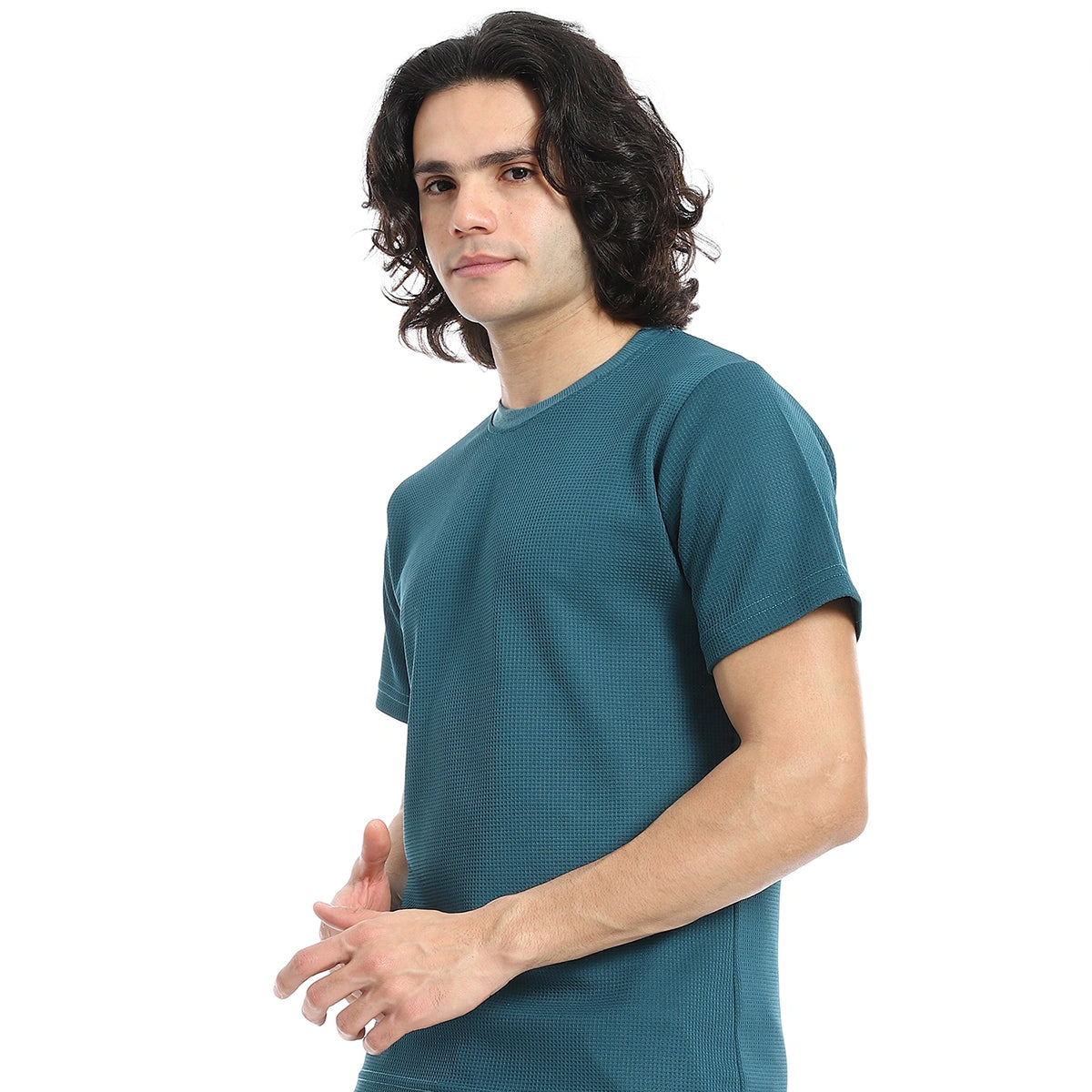 طقم تي شيرت وشورت سهل الارتداء بنقشة بيكيه باللون الأحمر - للرجال