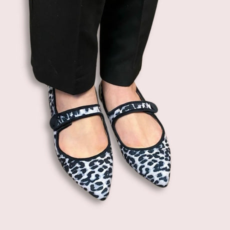 Izar - Flat Shoes