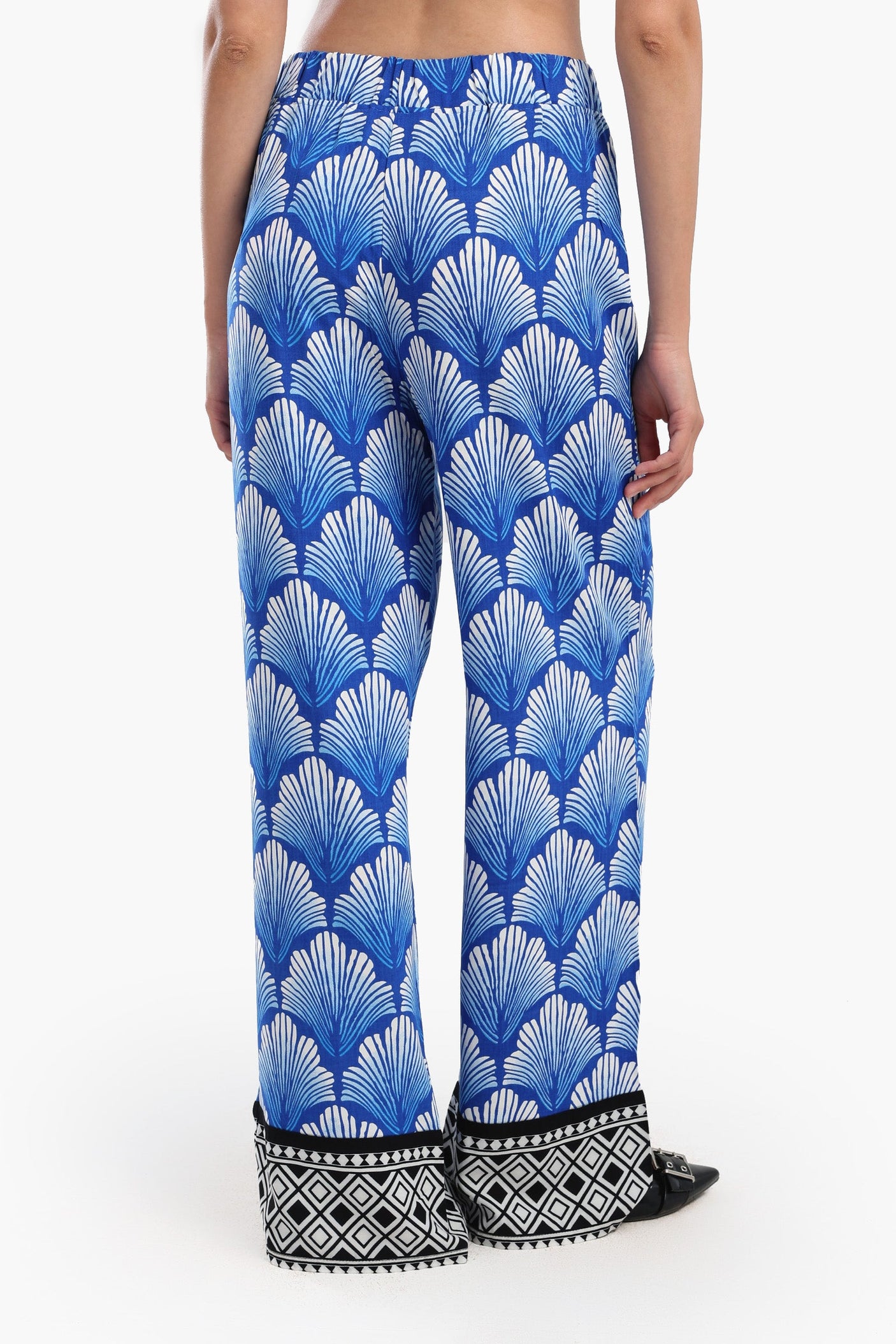Carina - Shell Printed Pants
