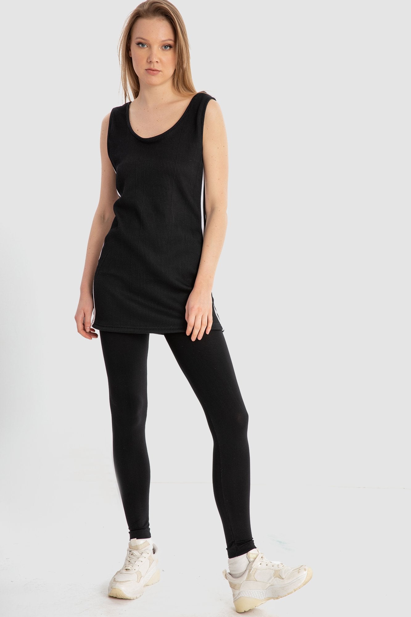 Red circle -  Sleeveless Casual Short Bodycon Top