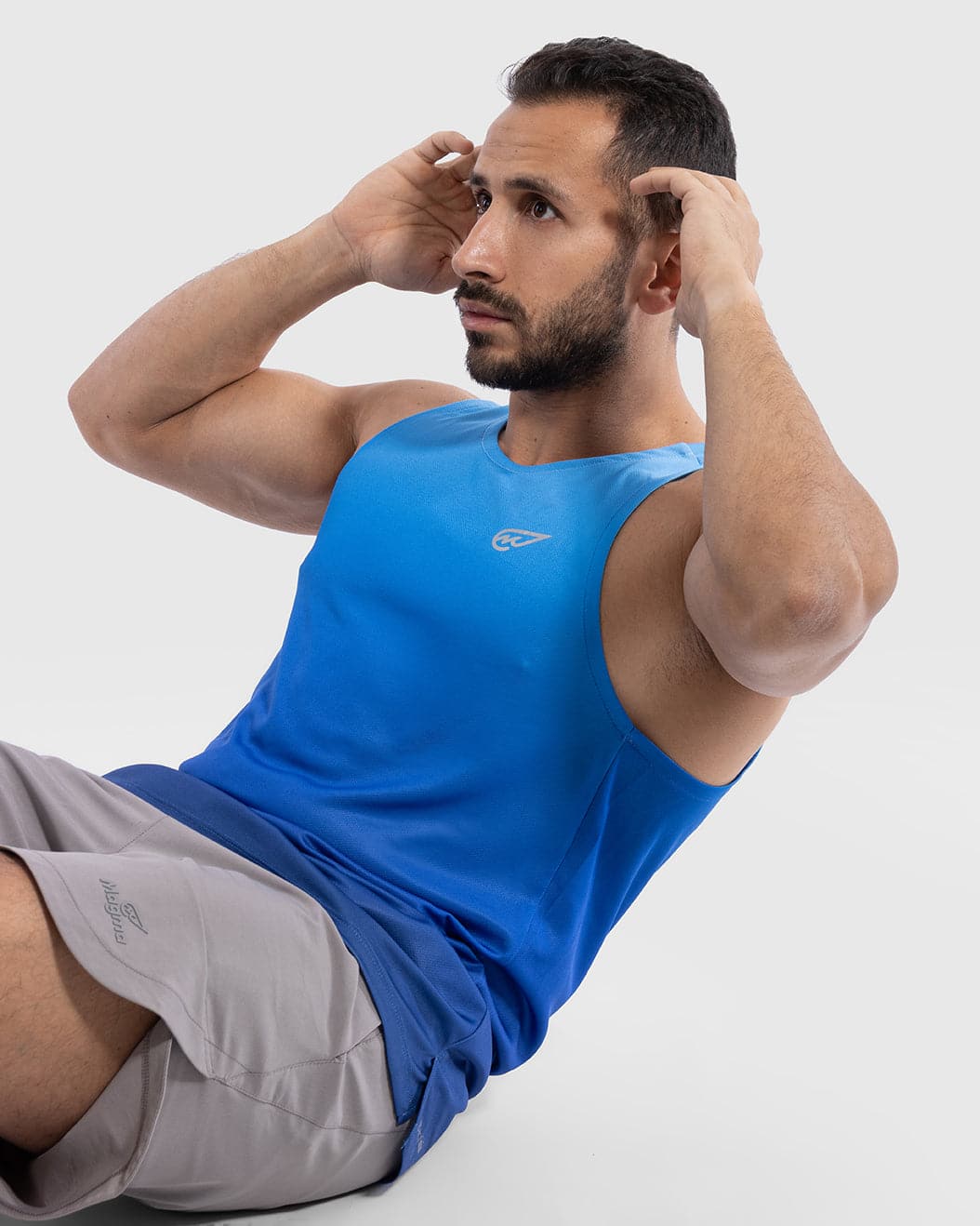 قميص تدريب بدون أكمام