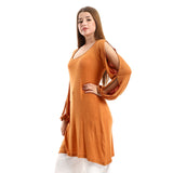 Red circle -  Wide Round Collar Tunic With Sided Sleeves Slits