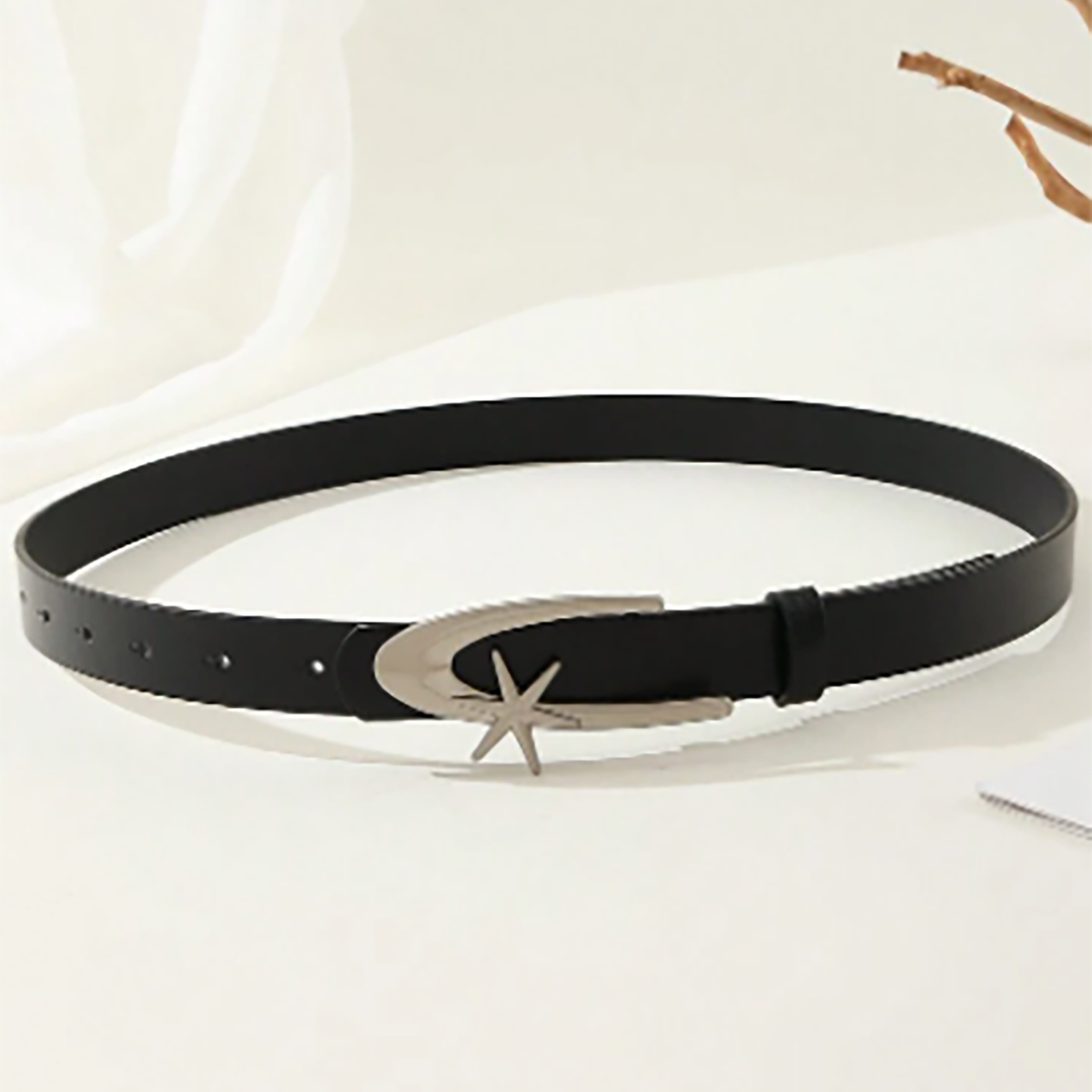 R-Shein - 1pc star and moon buckle fashion popular belt for men