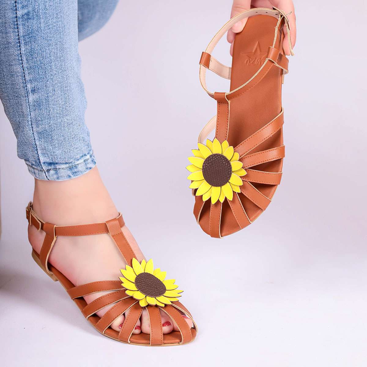Izar - Sun Flower Sandal