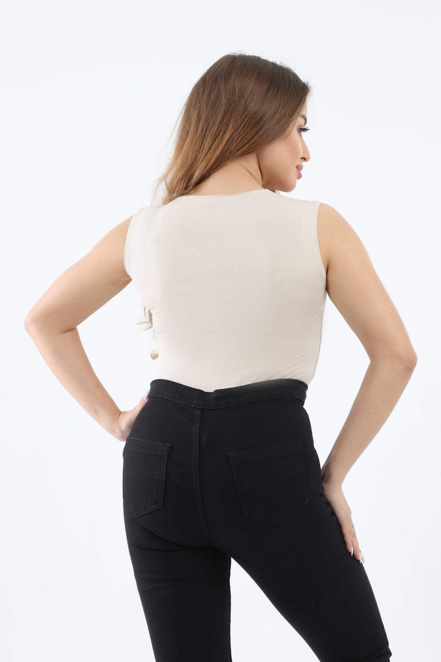 Sleeveless Crew Neck Top