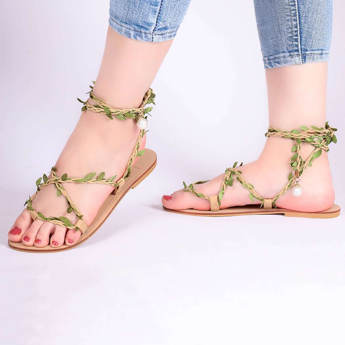 Izar - Tree Leaves Sandal