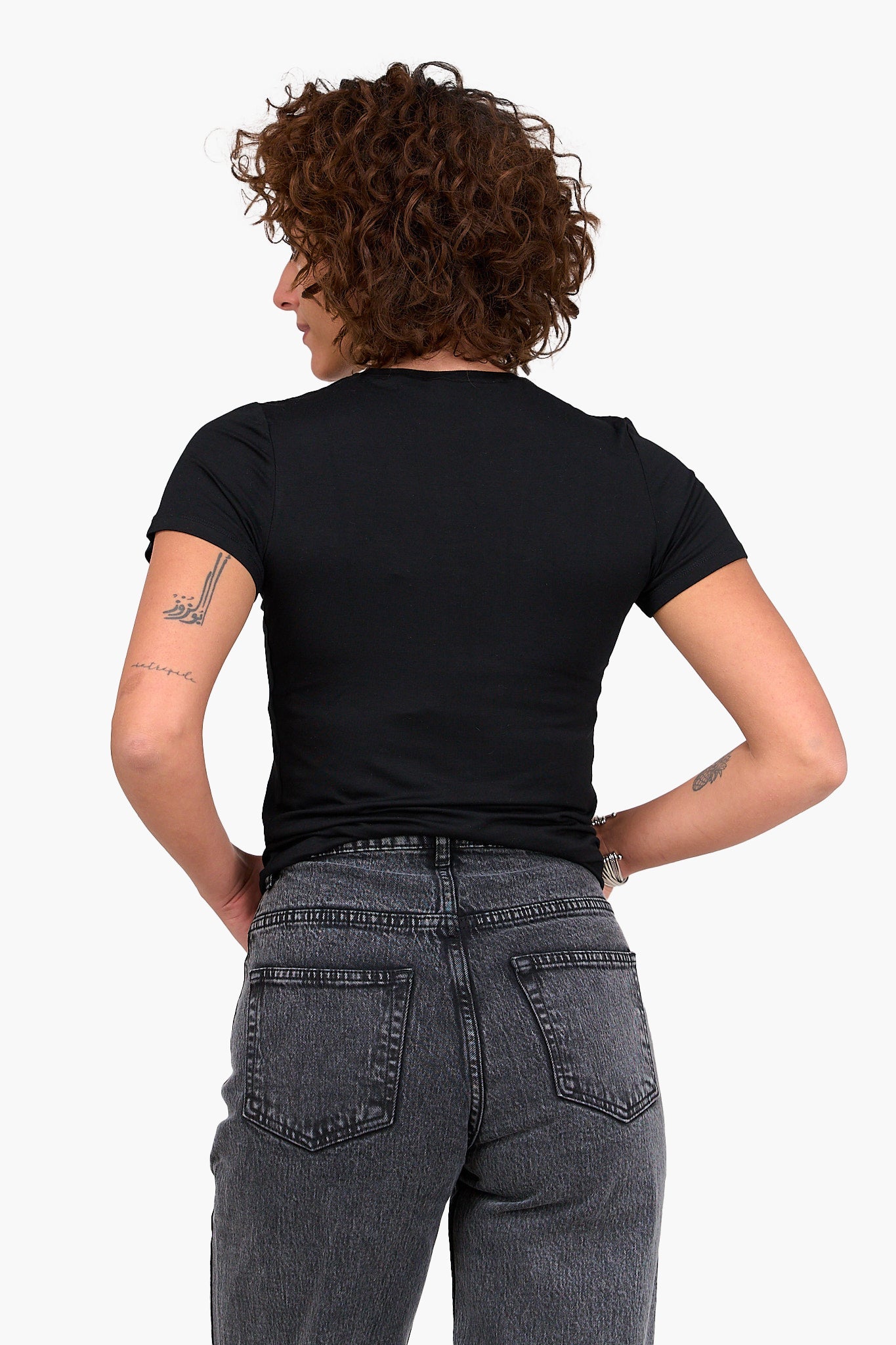 Basic Top with Short Sleeves